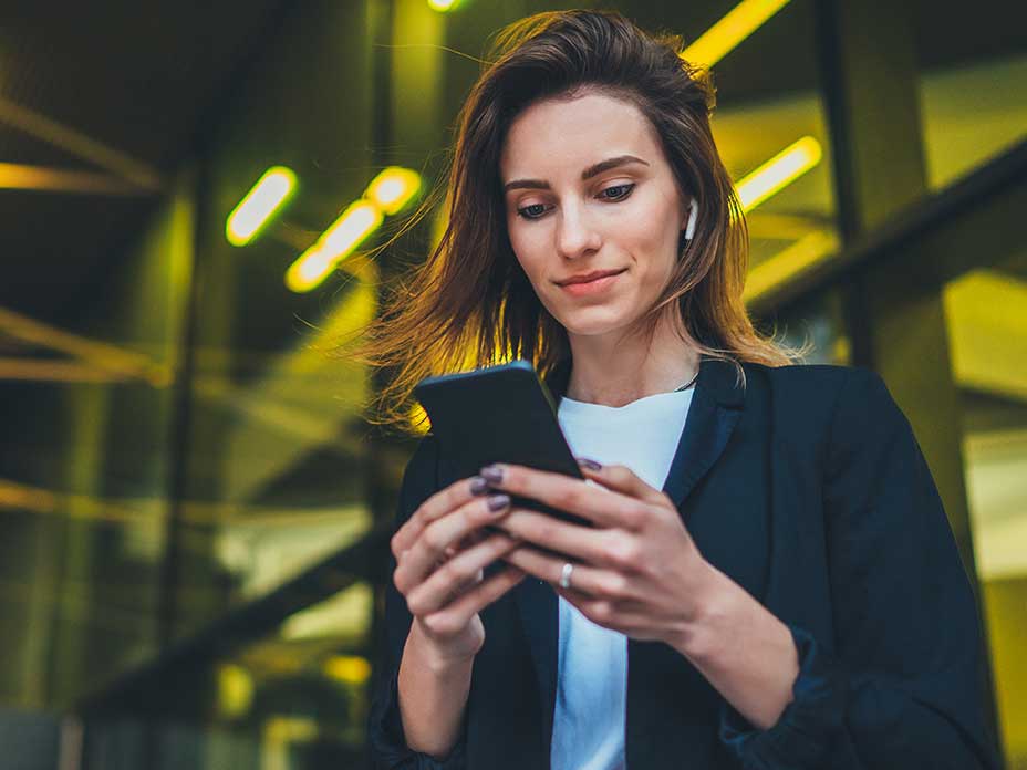 Movate's digital transformation consulting reduce carbon footprint, optimize digital assets, and embrace a sustainable future with us.