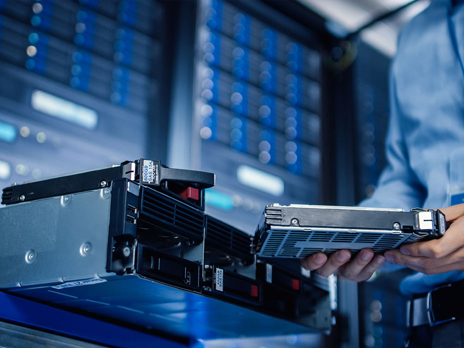 Field support: digital workplace solutions