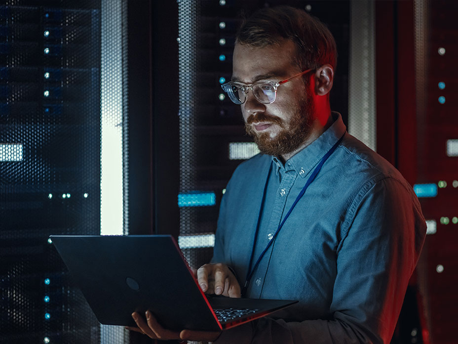 Unified device management and engineering: digital workplace solutions